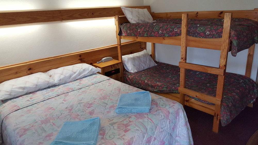 Coomacountry Club Motor Inn Eksteriør bilde