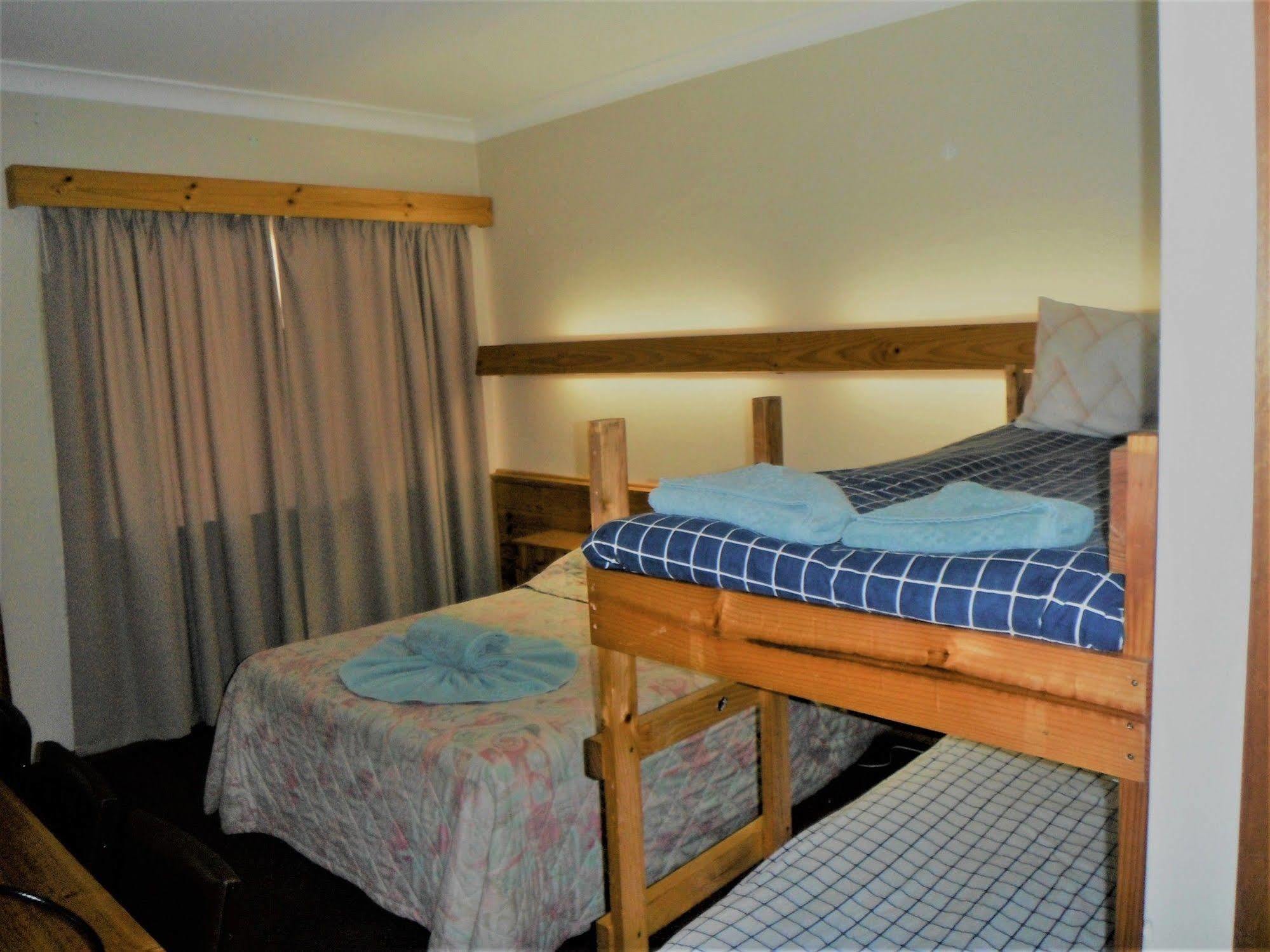 Coomacountry Club Motor Inn Eksteriør bilde